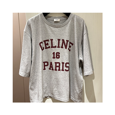 셀린느 그레이 멜란지 버건디 PARIS 16 티셔츠 (매장가 100만원)
