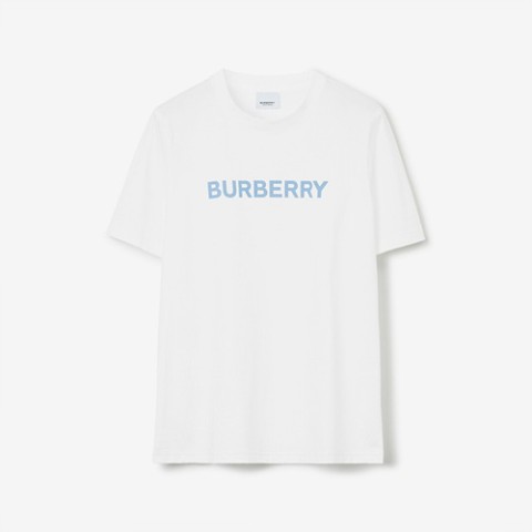 버버리 로고 프린트 코튼 티셔츠 (매장가 100만원)