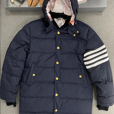 톰브라운 다운필드 매트 나일론 4-바 스냅 프런트 코트 (매장가 450만원) (3color)