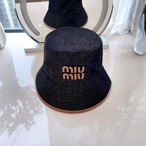 미우미우 모자